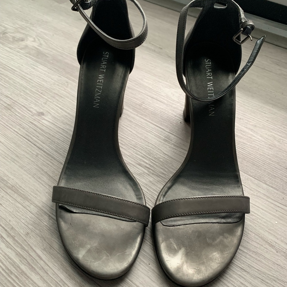 Stuart Weitzman Metallic Gray Heels